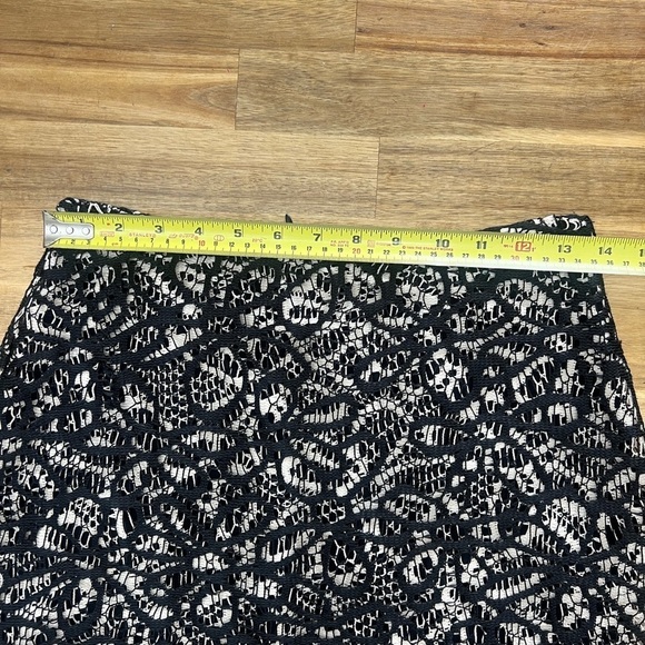 Weston Wear for Anthropologie Black Cream Layered Lace Back Zip Pencil Skirt XS - Picture 12 of 13